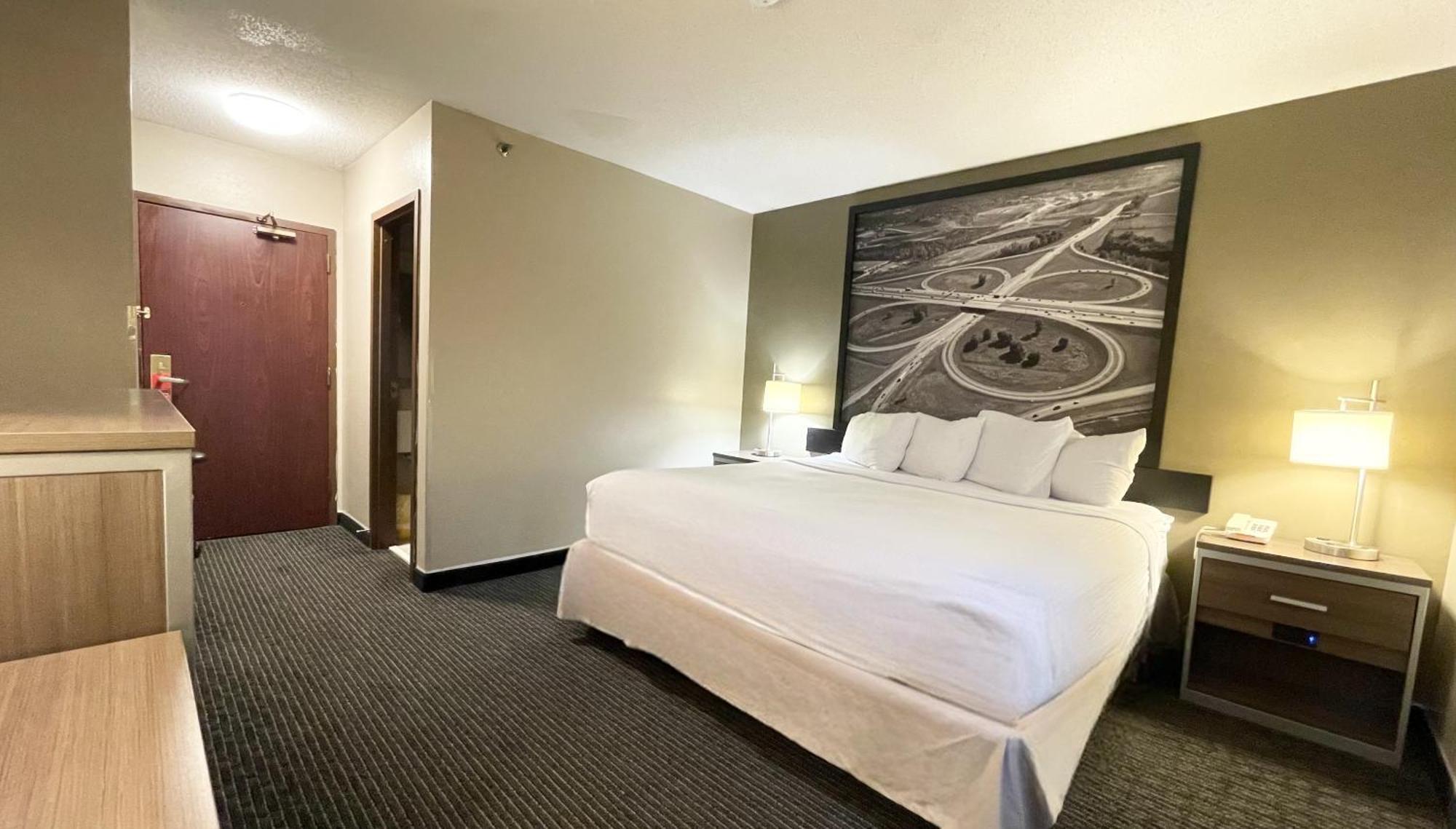 ซูเปอร์ 8 บาย วินด์แฮม เซนต์ ชาร์ลส์ เซนต์ Hotel Saint Charles ภายนอก รูปภาพ